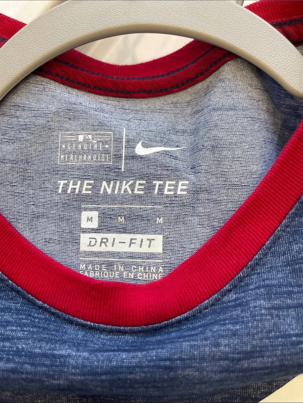 Nike Navy Heather Braves Short-Sleeve Tee with Red Trim